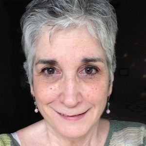 Meet your Posher, Carol